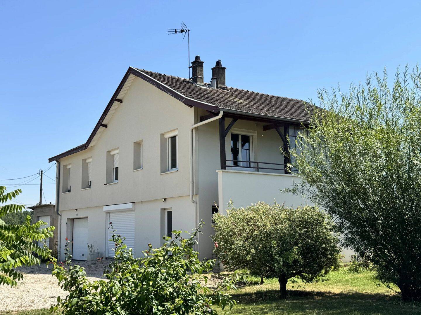Maison 5 pièces 339 m² · à Louhans · 338,8 m² · 180 000 €