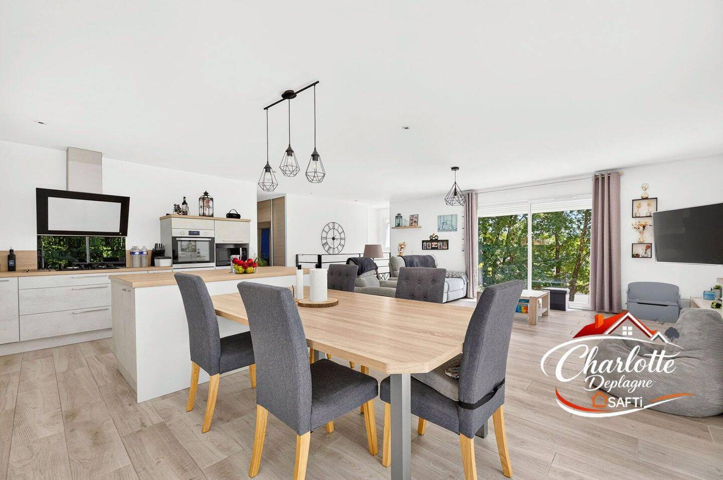Maison 5 pièces 135 m² · à Chancelade · 135 m² · 327 600 €