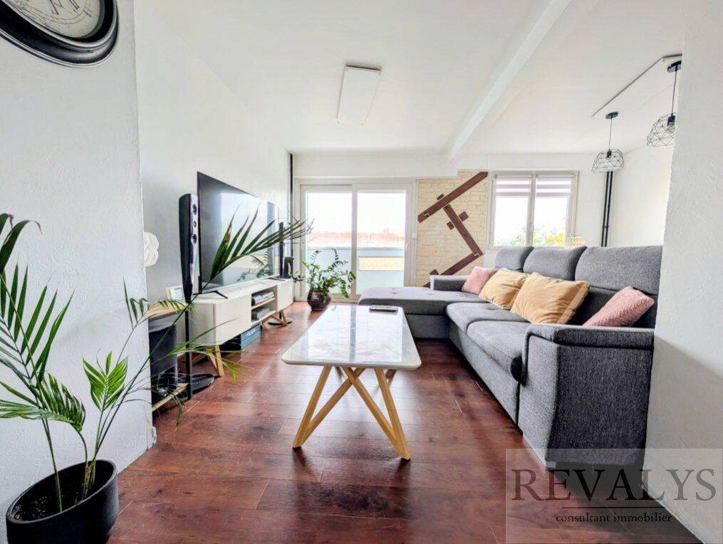 Appartement 4 pièces 74 m² · à Dijon · 74 m² · 160 000 €