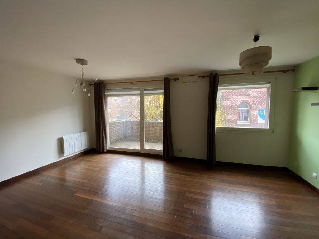 Appartement 3 pièces 82 m² · à Lille · 81,6 m² · 1 184 €