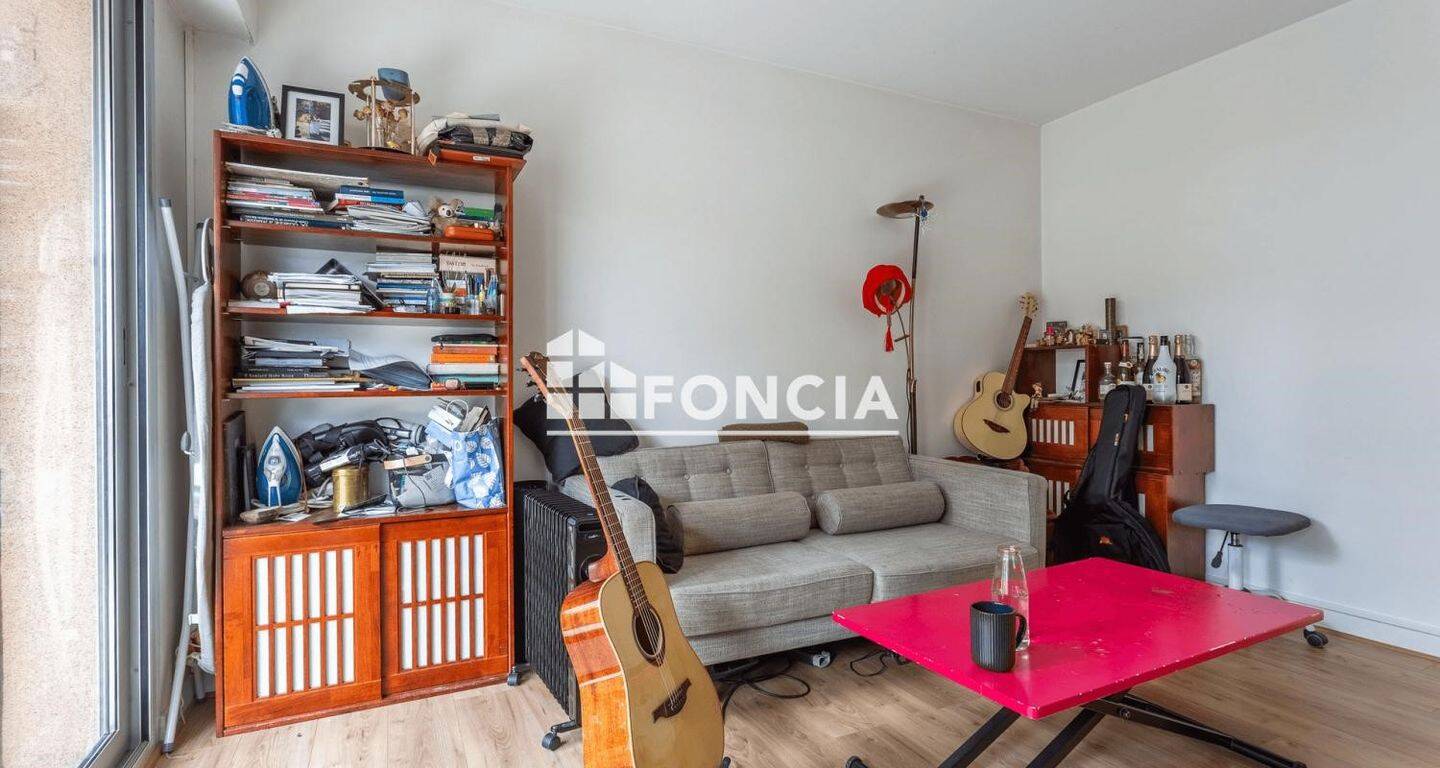 Appartement 1 pièce 37 m² · à Sceaux · 36,9 m² · 235 000 €