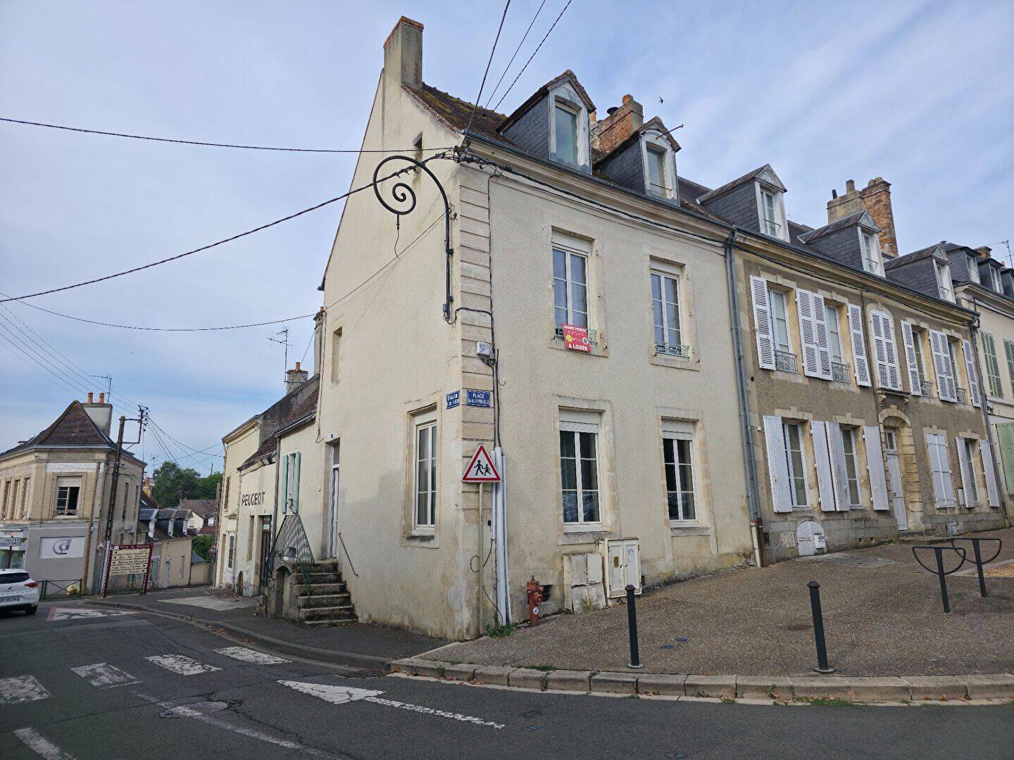 Maison 7 pièces 124 m² · à Mamers · 124 m² · 735 €/mois