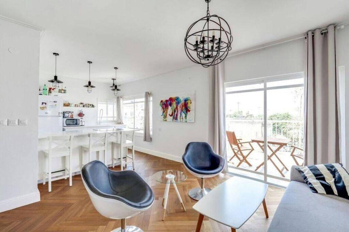 Appartement 2 pièces 44 m² · à Oullins-Pierre-Bénite · 44 m² · 215 000 €