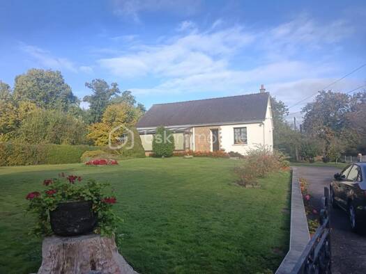 Pavillon à vendre 159 500 € 6 pièces 3 chambres 88 m² 1 370 m² de terrain La Geroudiere Flers 61100