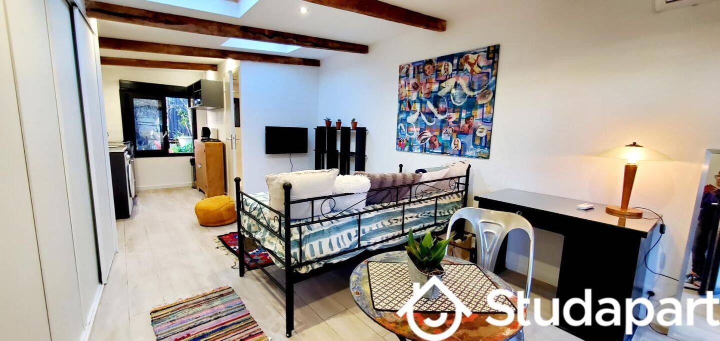 Appartement 1 pièce 25 m² · à Antibes · 25 m² · 850 €