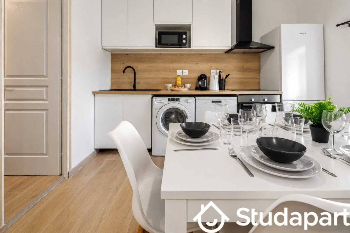 Appartement 4 pièces 59 m² · à Béziers · 59 m² · 921 €/mois