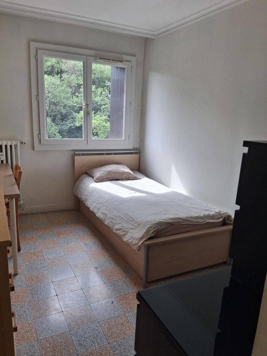 Colocation à louer - logement étudiant