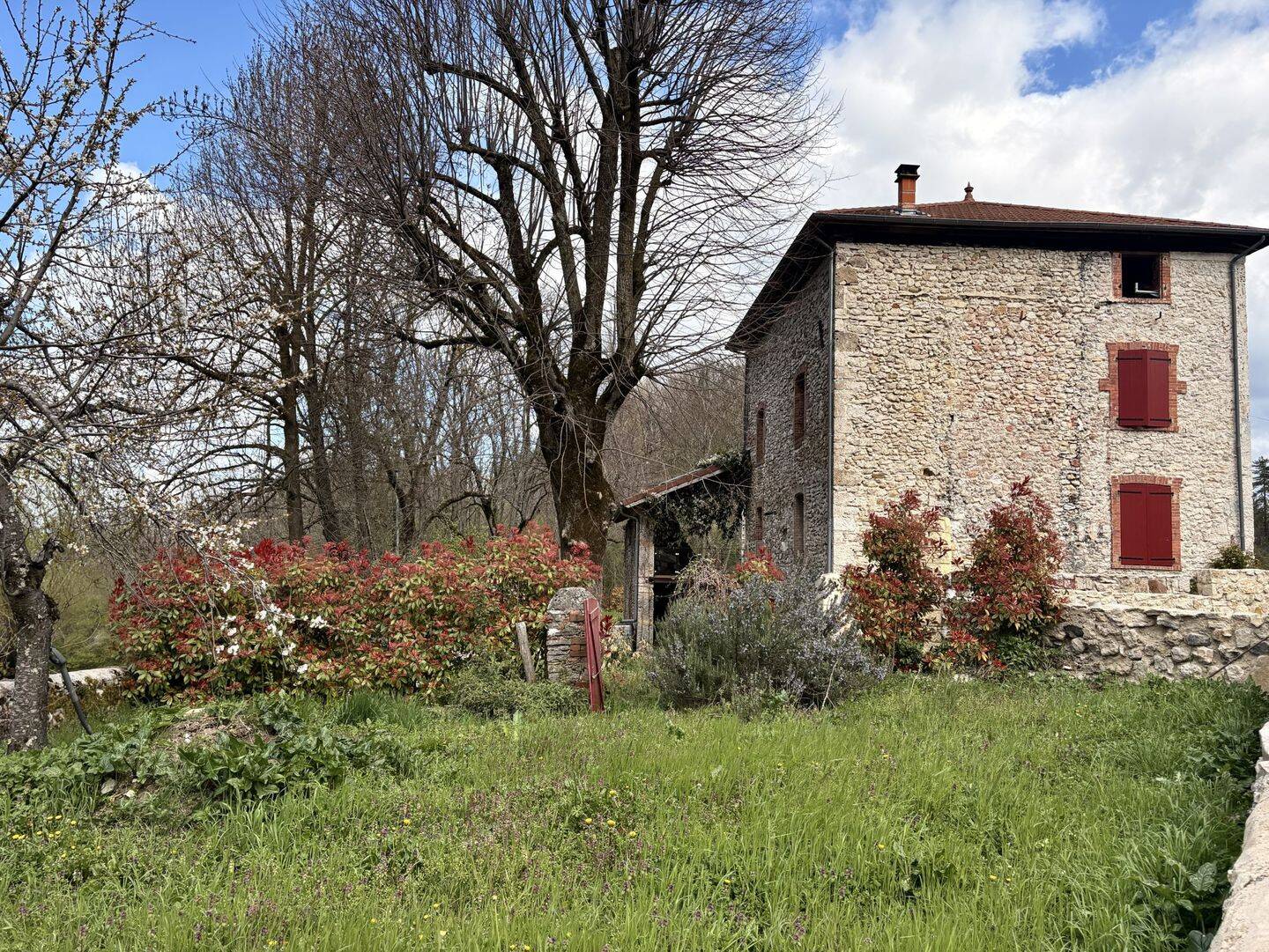 Maison 5 pièces 180 m² · à Saint-Jean-en-Royans · 180 m² · 440 000 €