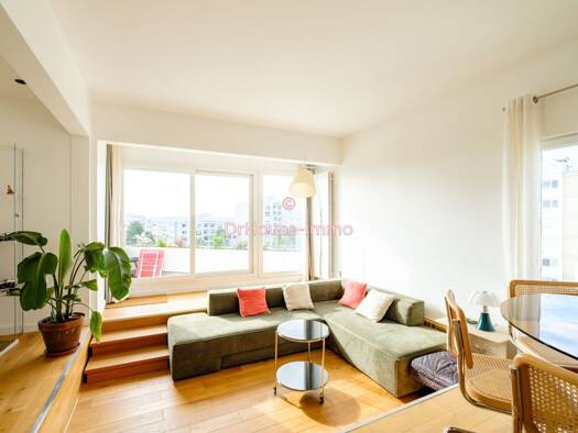 Appartement à vendre 369 000 € 2 pièces 1 chambre 60,3 m² Étage 7/7 Europe-Nord Chatou 78400