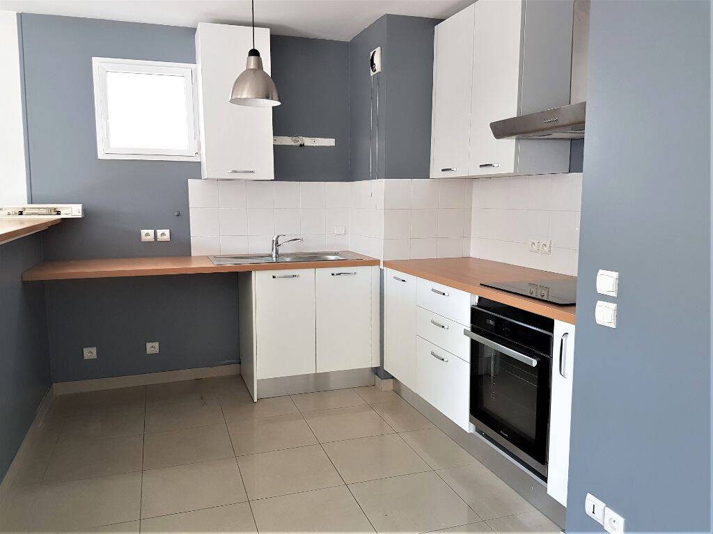Appartement 3 pièces 71 m² · à Valserhône · 71 m² · 985 €
