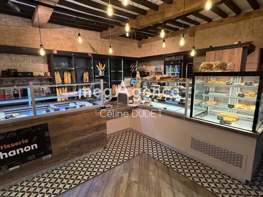 Boulangerie / Pâtisserie à vendre Fonds de commerce 255 000 € 1 pièce 260 m² de surface de vente Saint-Albain 71260