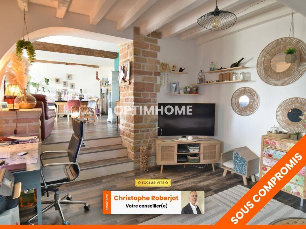 Maison 8 pièces 177 m² · à Lux · 177 m² · 244 000 €