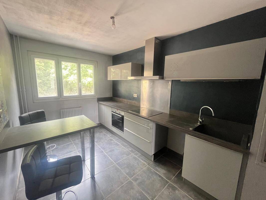 Appartement 3 pièces 64 m² · à Neuville-sur-Saône · 64 m² · 910 €/mois