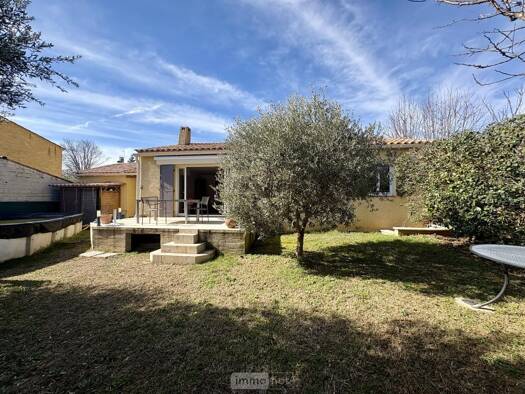 Maison de plain-pied à vendre 293 400 € 5 pièces 3 chambres 90 m² 429 m² de terrain La Brillanne 04700
