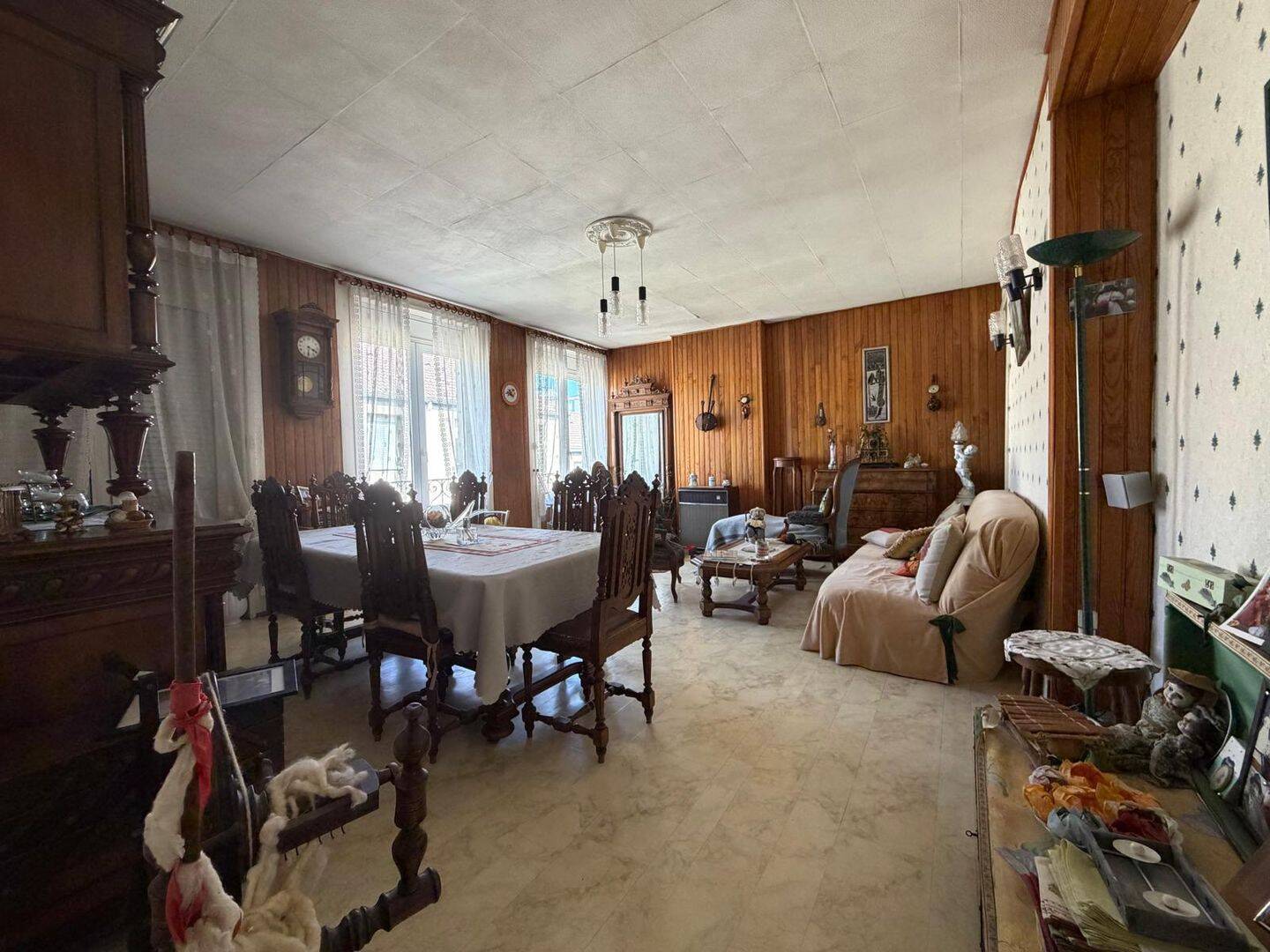Appartement 4 pièces 91 m² · à La Ricamarie · 91,1 m² · 49 000 €