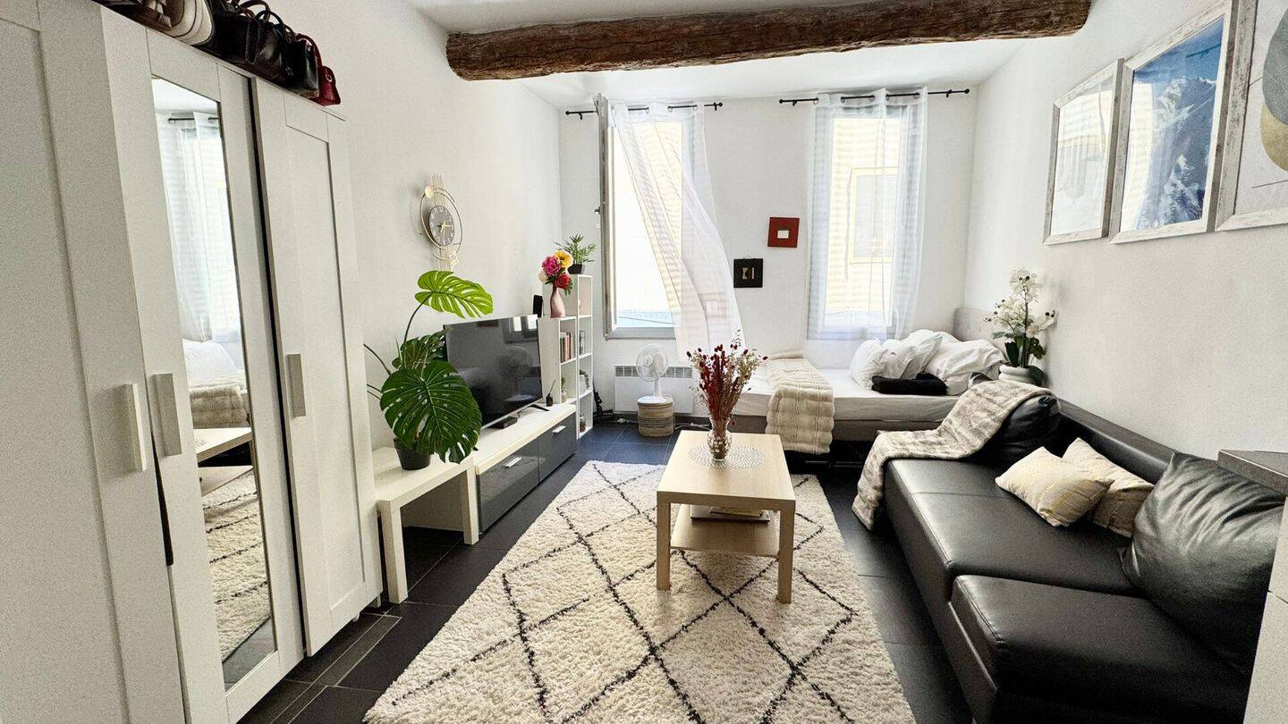 Appartement 1 pièce 22 m² · à Aix-en-Provence · 21,5 m² · 159 000 €