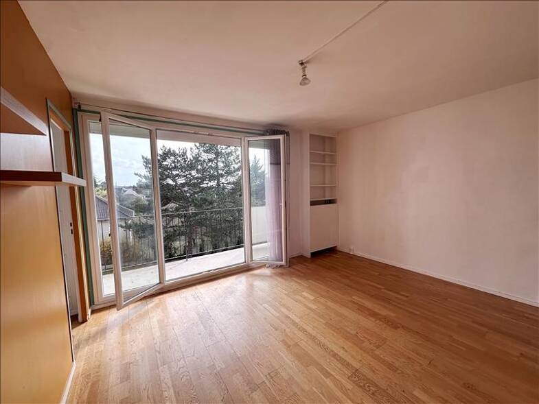 Appartement à louer 1 065 € 2 pièces 1 chambre 42 m² 3ème étage La Frette-sur-Seine 95530
