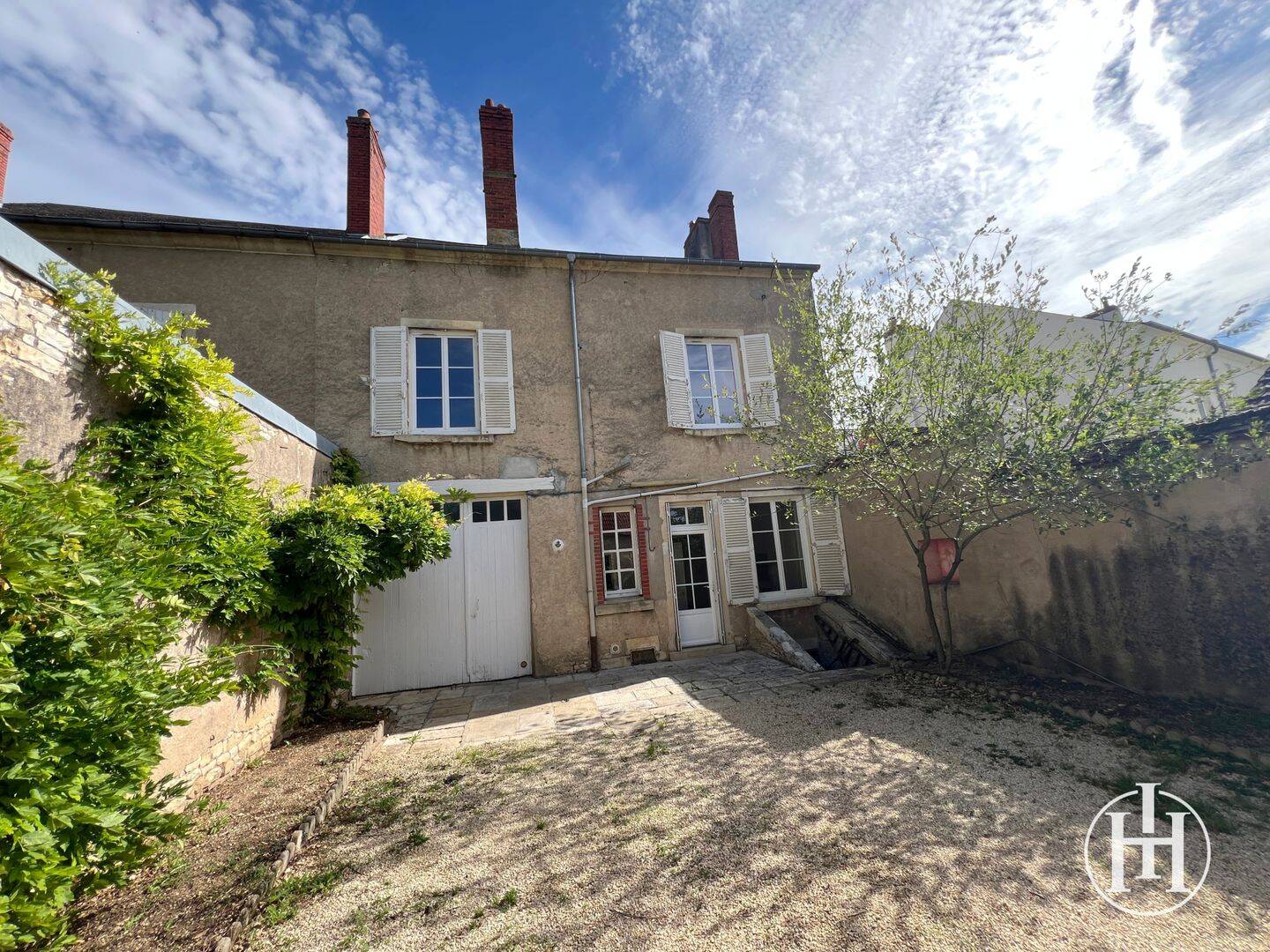 Maison 7 pièces 136 m² · à Dun-sur-Auron · 136 m² · 152 000 €
