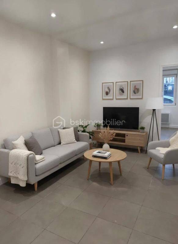 Appartement 2 pièces 27 m² · à Pantin · 26,5 m² · 130 000 €