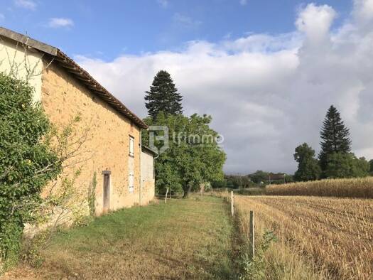 Maison à vendre 575 000 € 11 pièces 5 chambres 225 m² 190 000 m² de terrain Saint-Laurent-sur-Gorre 87310