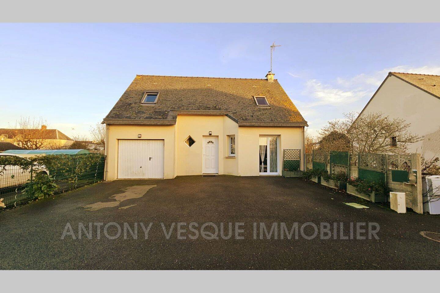 Maison 5 pièces 82 m² · à Bréhal · 82 m² · 269 890 €