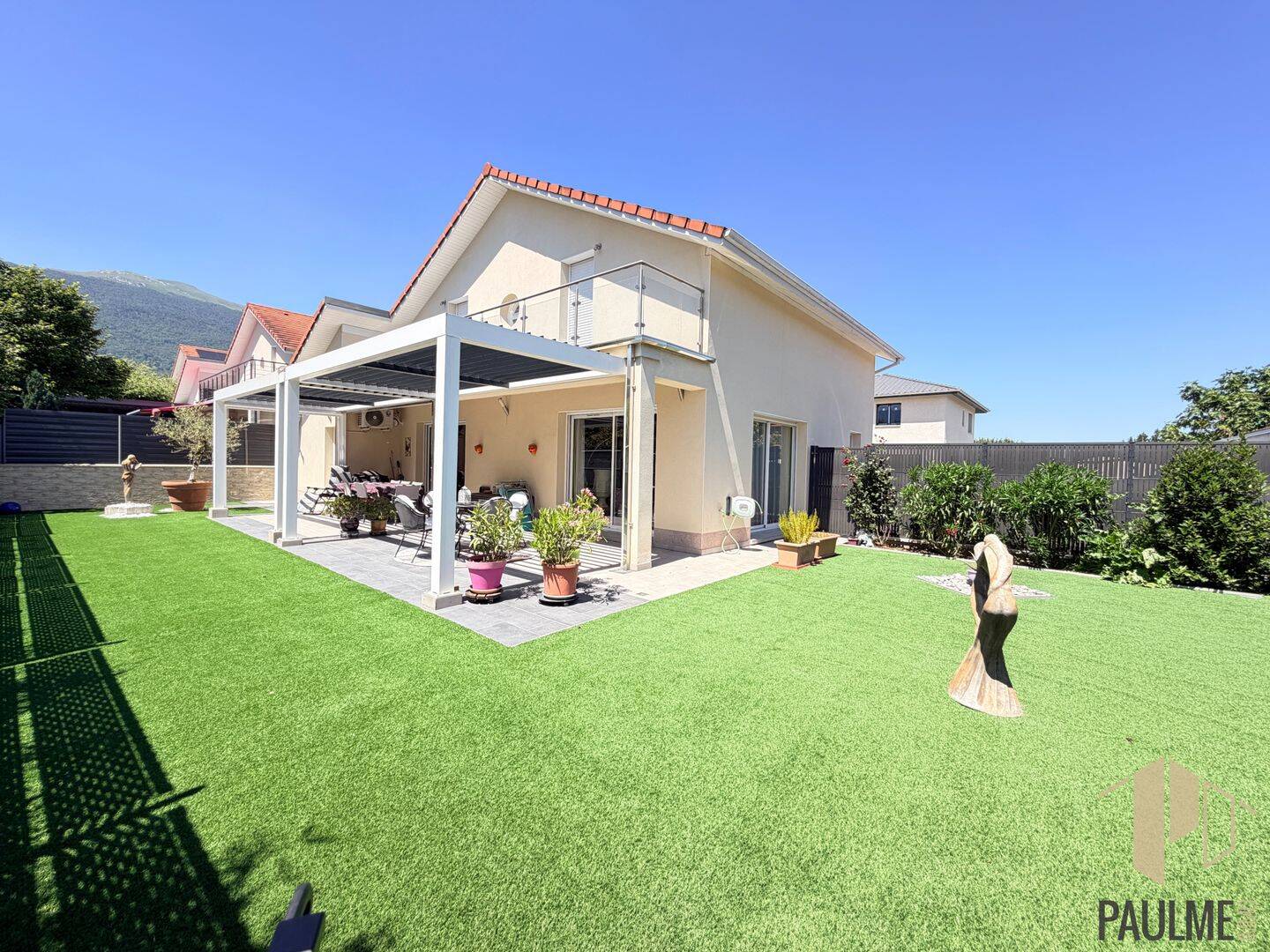 Maison 6 pièces 127 m² · à Saint-Jean-de-Gonville · 127 m² · 730 000 €