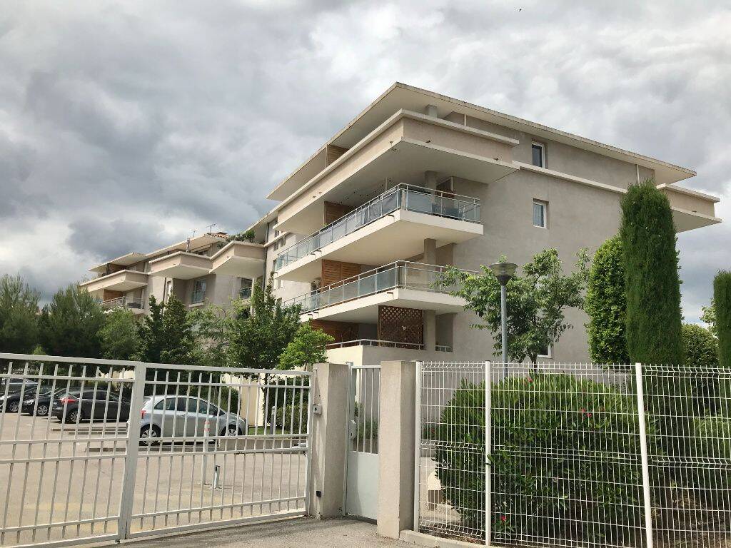 Appartement 2 pièces 30 m² · à Aix en Provence · 30,4 m² · 937 €