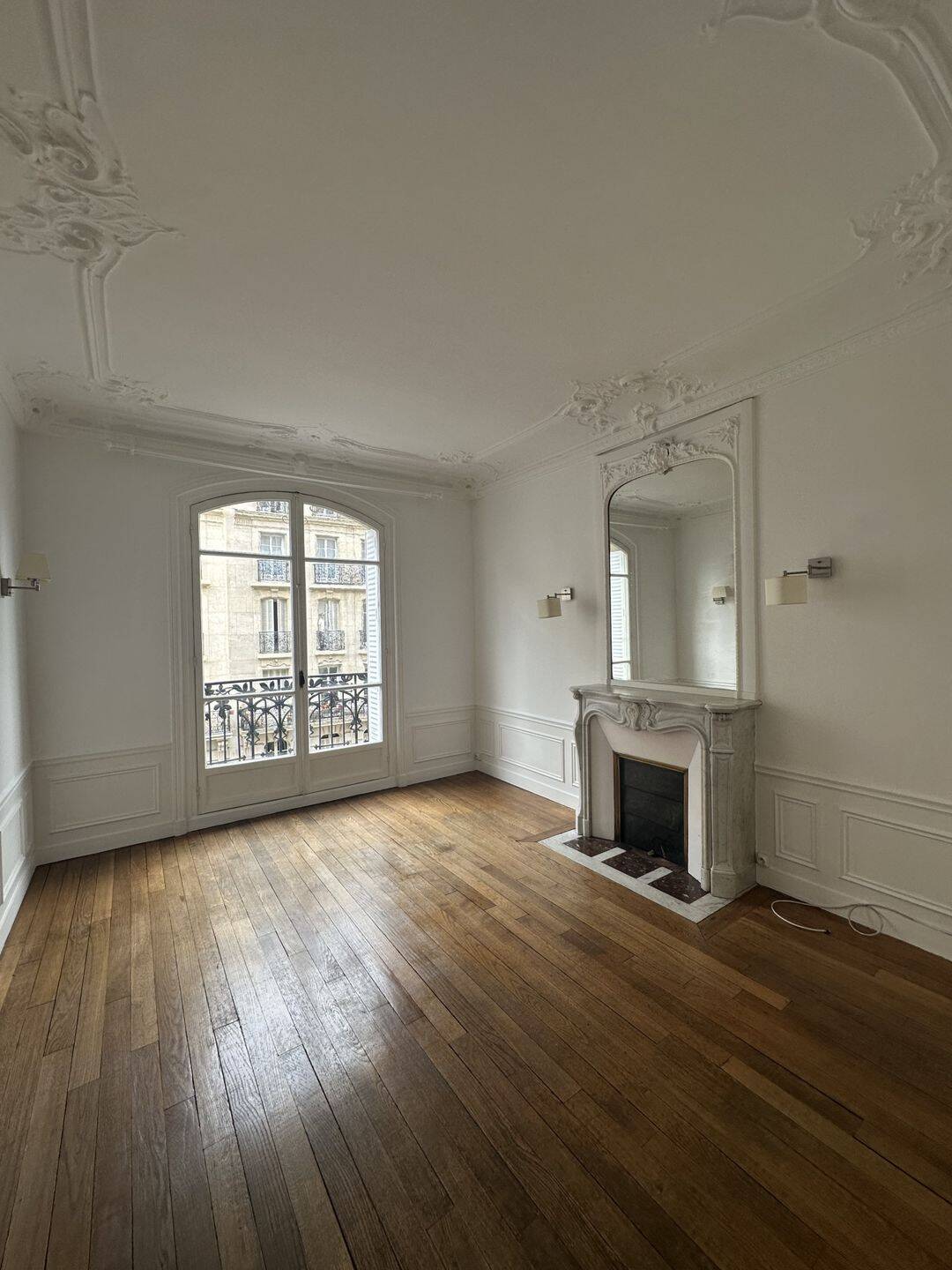 Appartement 4 pièces 80 m² · à Paris 12ème Arrondissement · 80,4 m² · 2 131 €