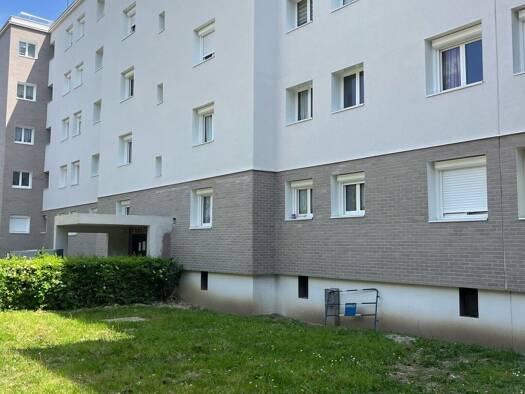Appartement à louer 1 180 € 3 pièces 2 chambres 52 m² Parc de la Noue Villepinte 93420