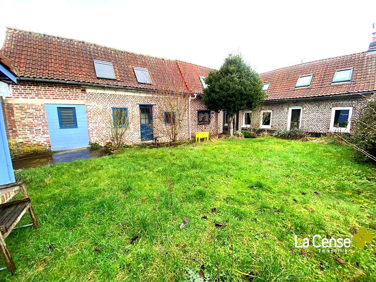 Maison 5 pièces 105 m² · à Péronne-en-Mélantois · 105 m² · 320 000 €