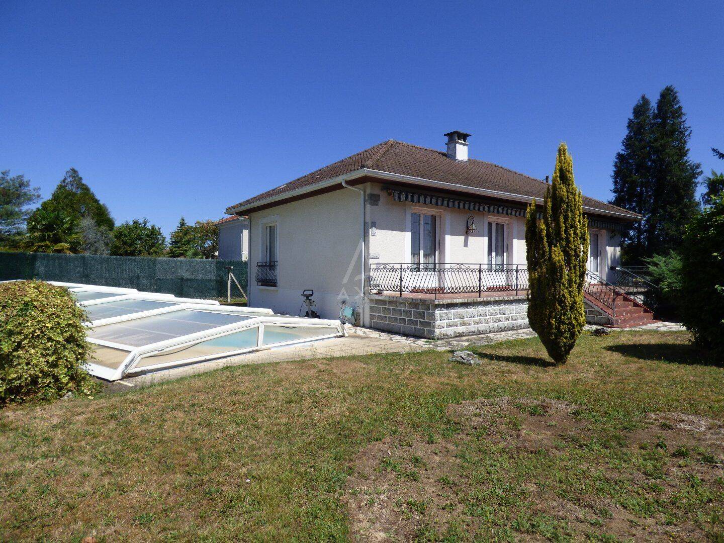 Maison 4 pièces 99 m² · à Bordes · 99 m² · 314 000 €