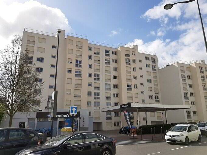 Appartement 2 pièces 58 m² · à Saint-Germain-en-Laye · 58 m² · 1 170 €