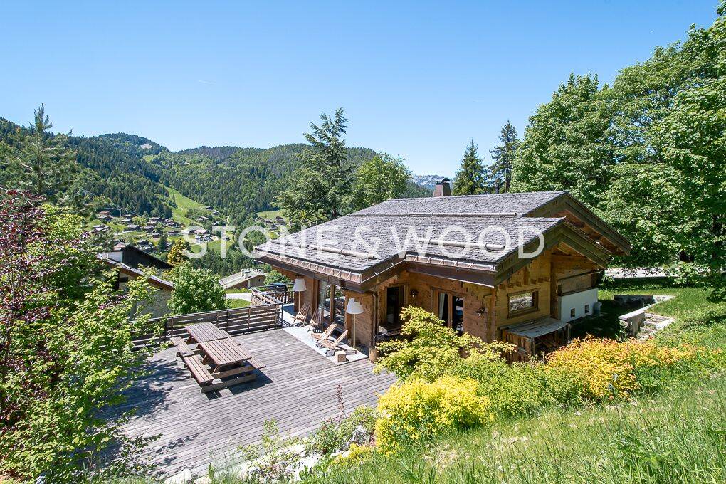 Maison 8 pièces 223 m² · à La Clusaz · 223 m² · 2 990 000 €