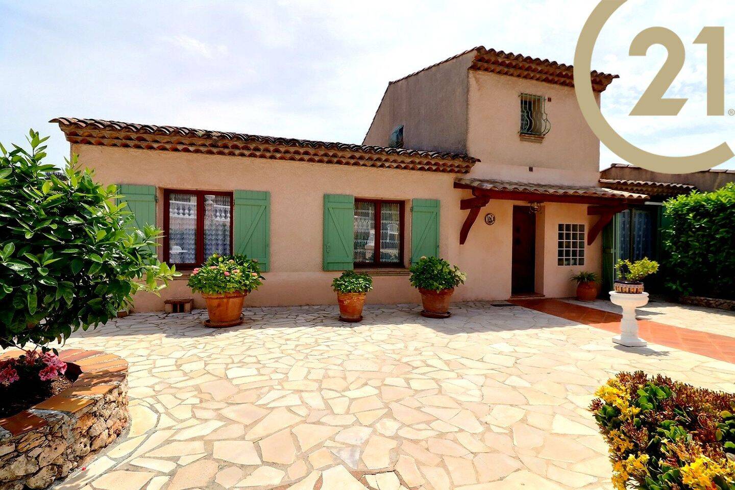 Maison 7 pièces 203 m² · à Saint-Raphaël · 203 m² · 774 000 €