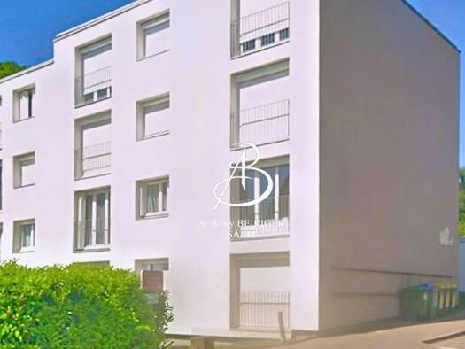 Appartement à vendre 150 000 € 3 pièces 2 chambres 75 m² Étage 3/3 Centre Maxéville 54320