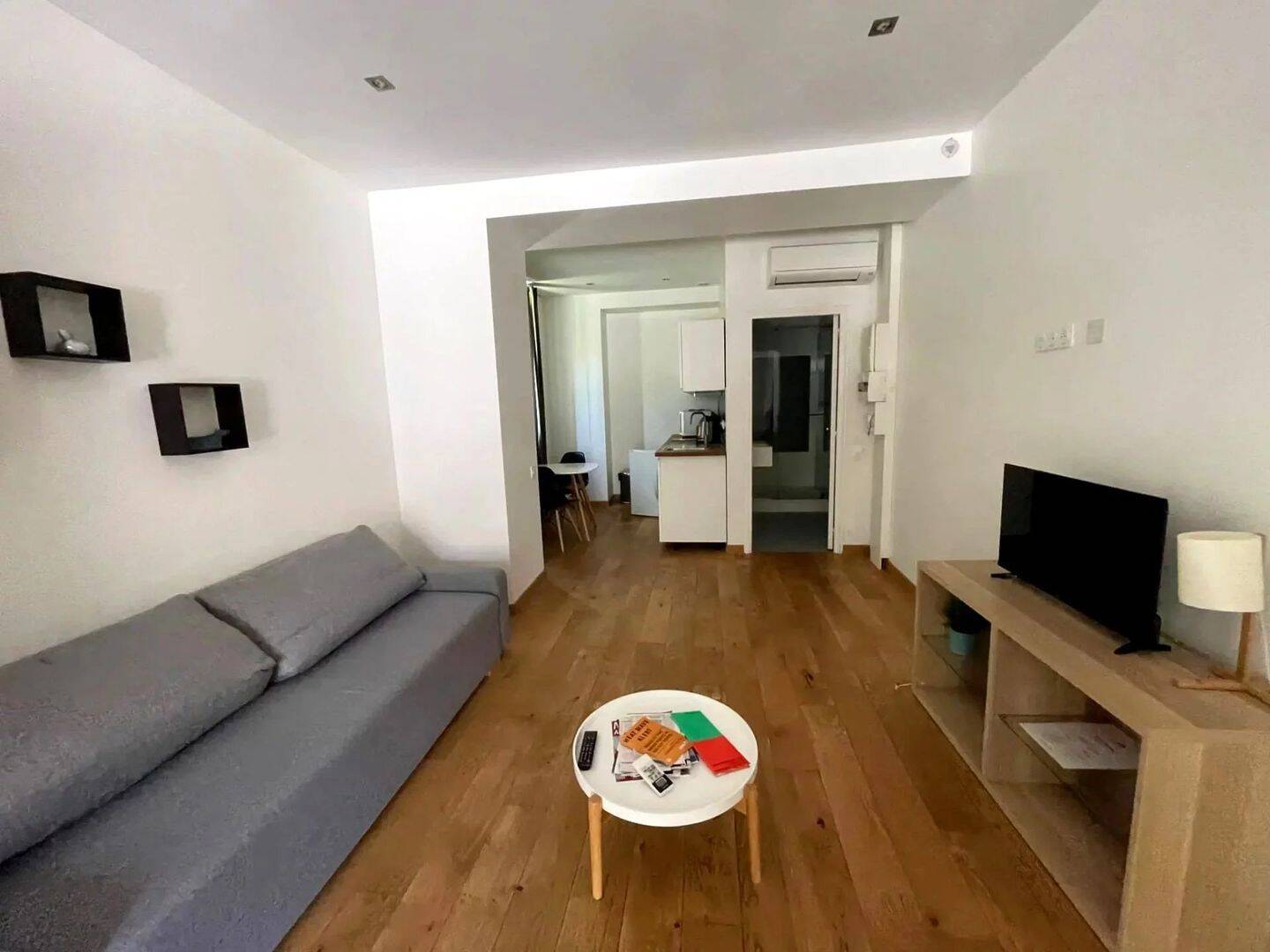 Appartement 1 pièce 25 m² · à Aix-en-Provence · 25 m² · 730 €