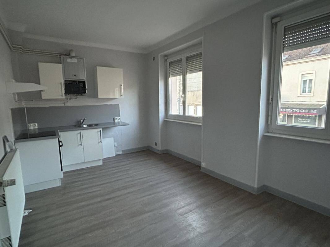 Appartement 2 pièces 43 m² · à Le Creusot · 43 m² · 380 €/mois