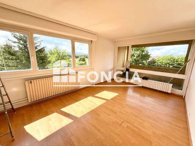 Appartement 4 pièces 75 m² · à Ferney-Voltaire · 74,9 m² · 1 456 €/mois
