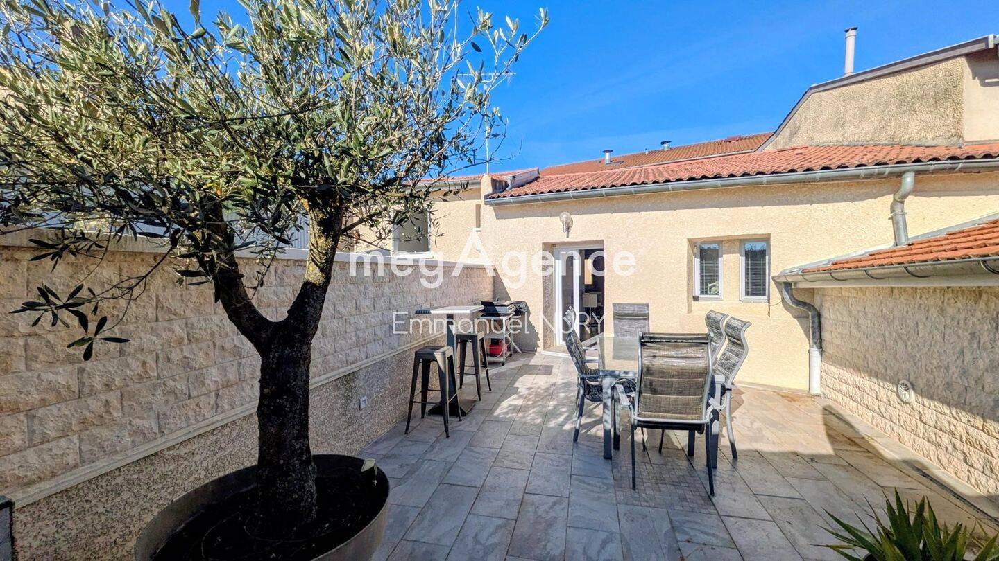 Appartement 4 pièces 120 m² · à Brindas · 120 m² · 475 000 €