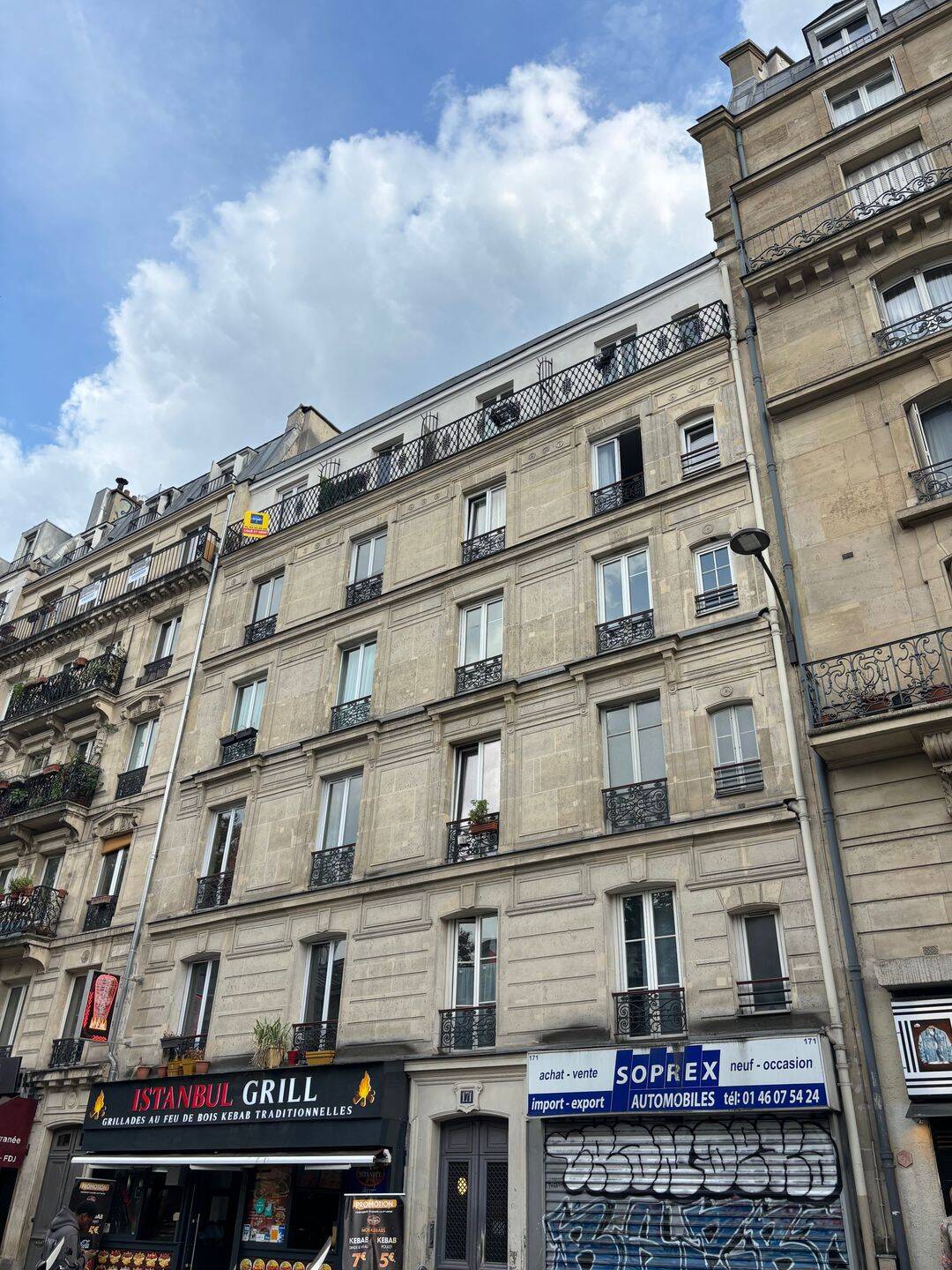 Appartement 1 pièce 18 m² · à Paris 10ème Arrondissement · 18 m² · 870 €