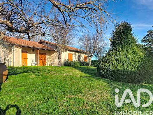 Maison de plain-pied à vendre 260 000 € 4 pièces 3 chambres 108 m² 5 000 m² de terrain Samatan 32130