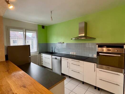 Maison à vendre 180 000 € 10 pièces 5 chambres 152 m² 420 m² de terrain Cogna 39130