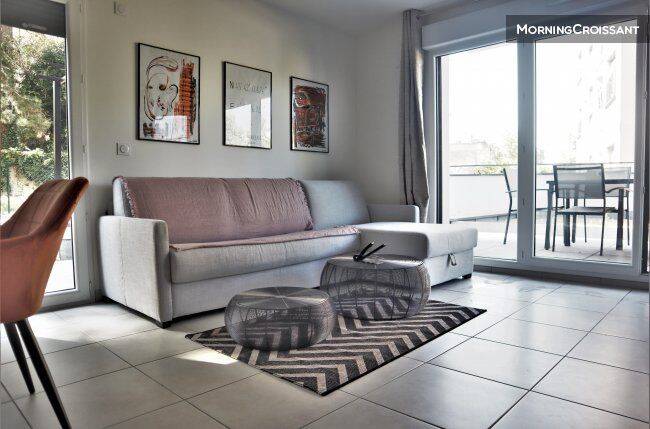 Appartement 3 pièces 78 m² · à Vénissieux · 78 m² · 3 300 €
