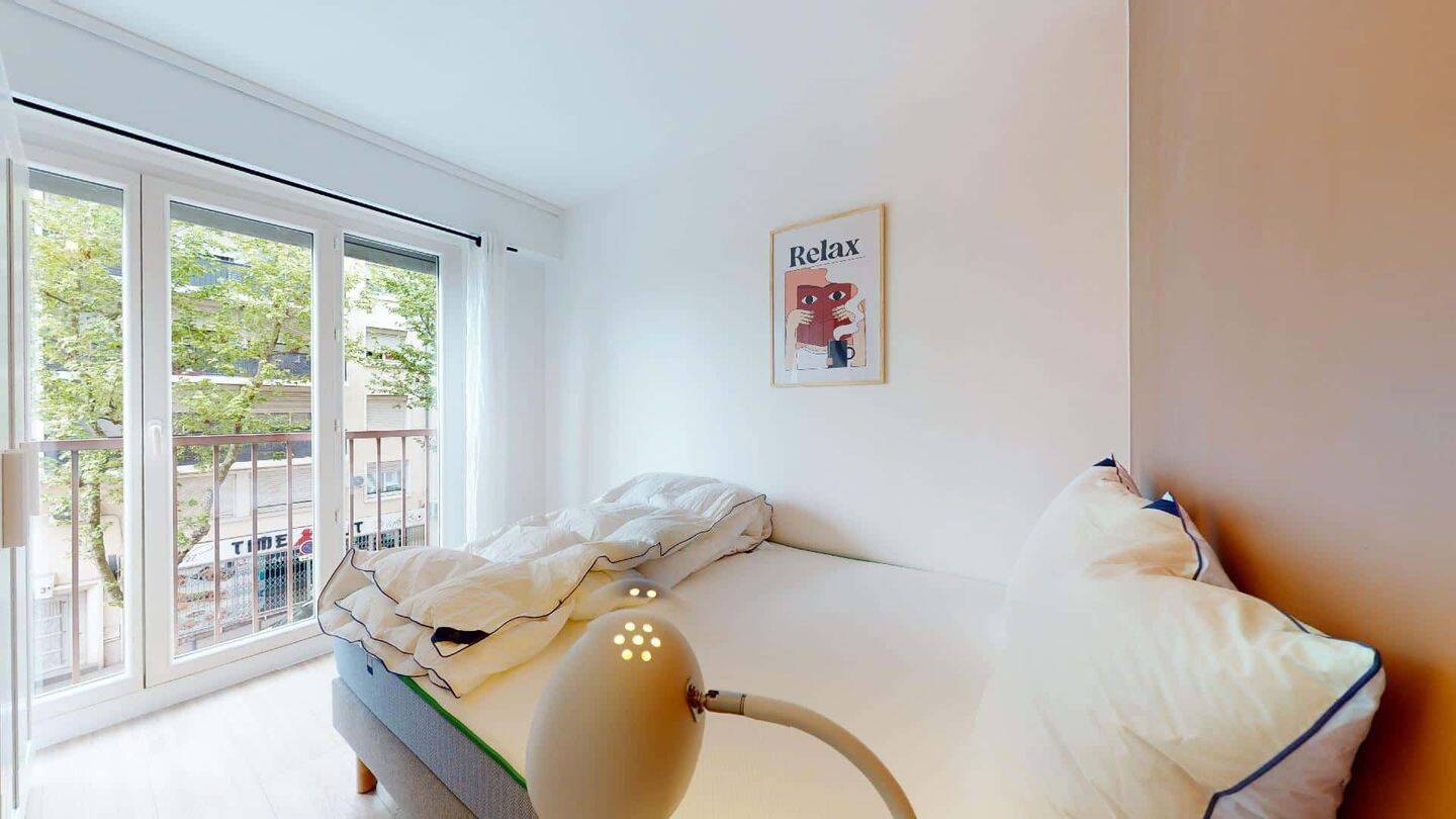 1 pièce 15 m² · à Marseille 1er Arrondissement · 15 m² · 555 €/mois