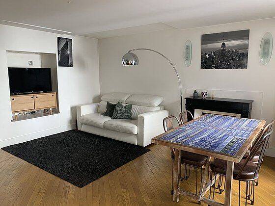 Appartement 2 pièces 41 m² · à Paris 1er Arrondissement · 41 m² · 2 009 €/mois