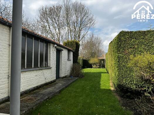 Maison à vendre 199 000 € 5 pièces 4 chambres 111 m² 309 m² de terrain Comines 59560