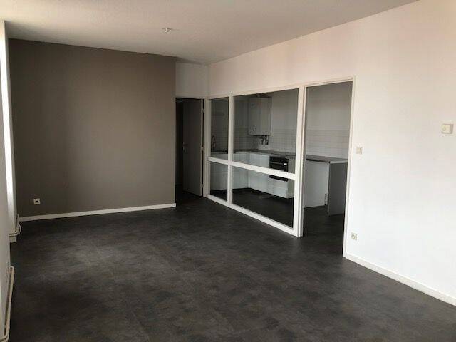 Appartement 3 pièces 76 m² · à Saint-Étienne · 76 m² · 793 €