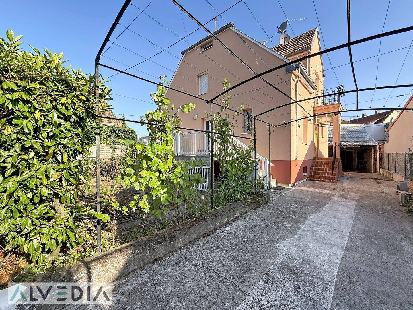 Maison 6 pièces 116 m² · à Lingolsheim · 116 m² · 1 450 €