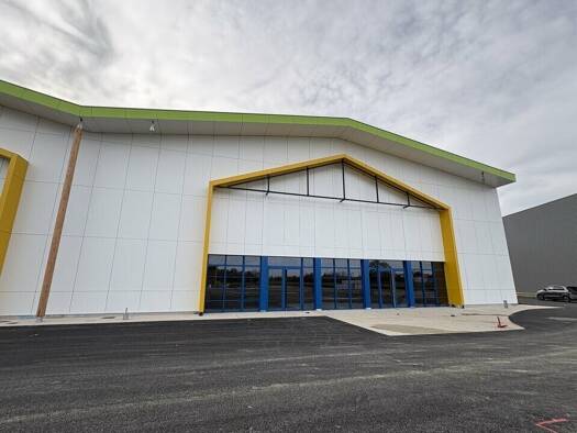 Local commercial à louer 17 658 € 1 630 m² de surface de vente Virsac 33240