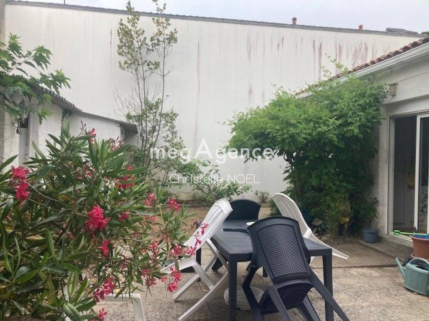 Maison 3 pièces 68 m² · à L'Aiguillon-la-Presqu'Île · 68 m² · 284 000 €
